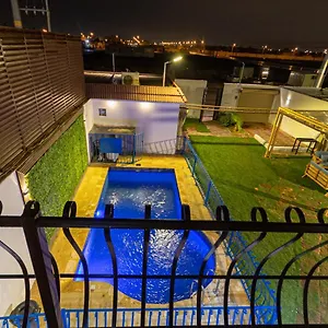  فيلة سكاي قاردن Sky Garden